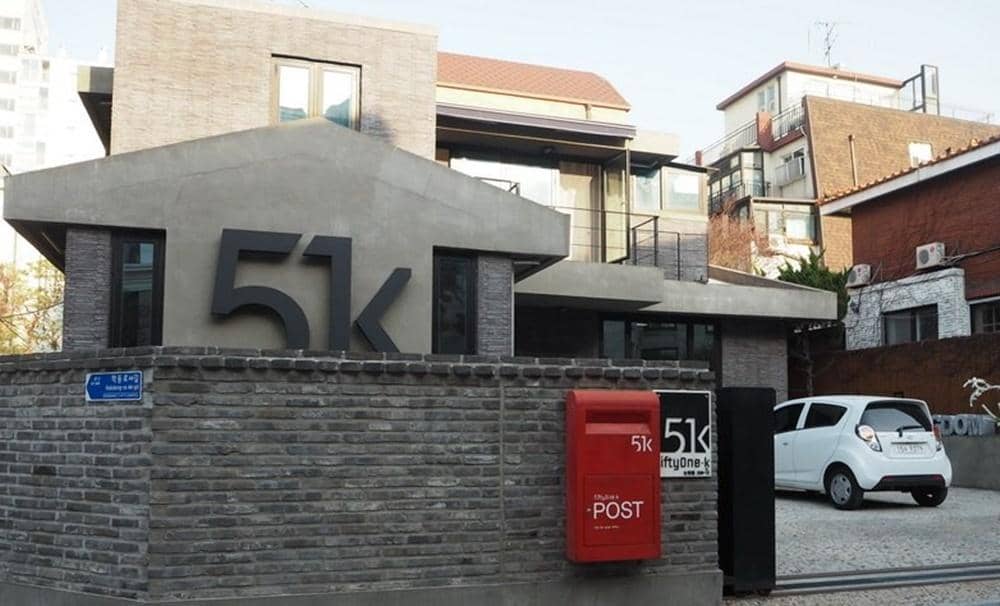 Twitter.com/KhunYingKim