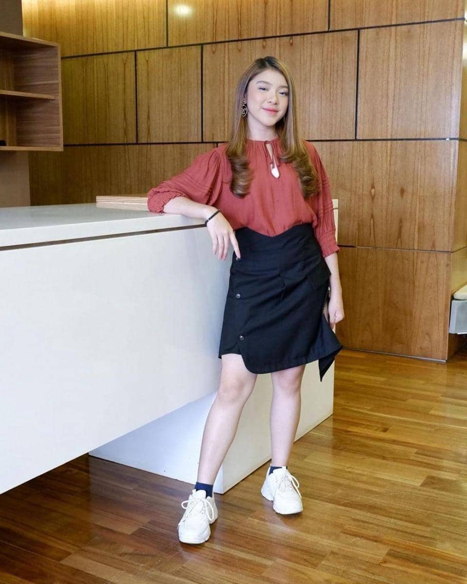 instagram.com/tiaraandini