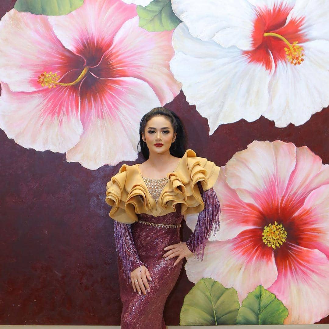 Instagram.com/krisdayantilemos