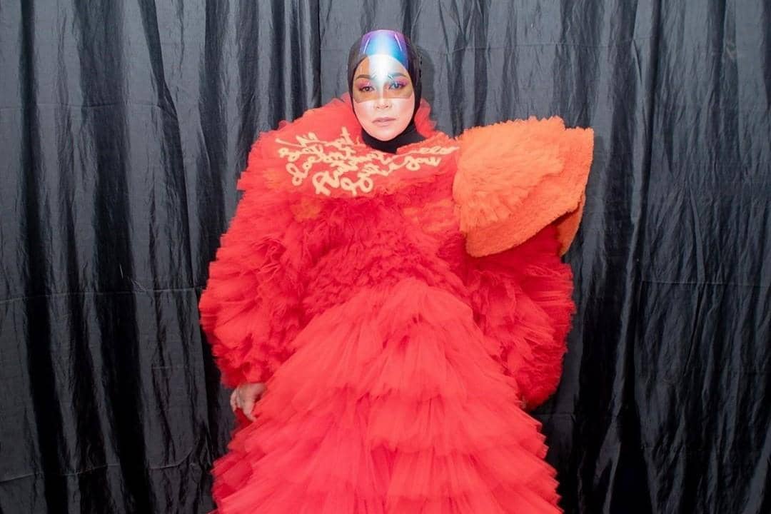 Instagram.com/melly_goeslaw