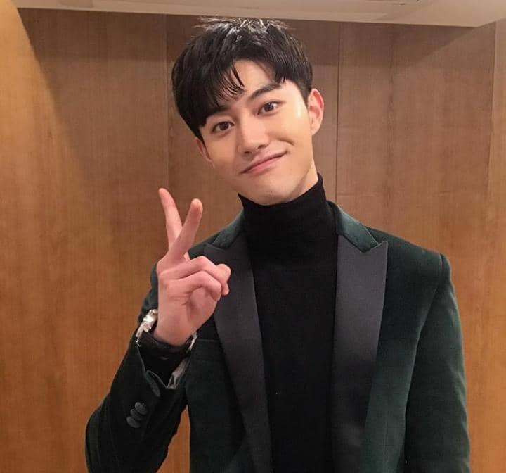 instagram.com/kwakdongyeon0