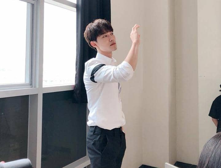 instagram.com/kwakdongyeon0