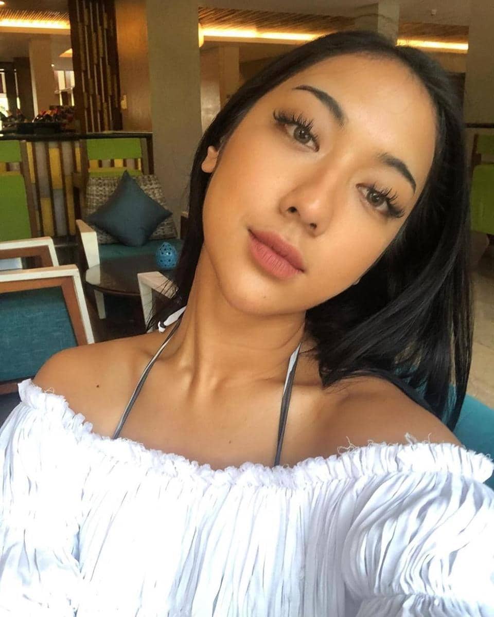 Instagram.com/aninditahidayat