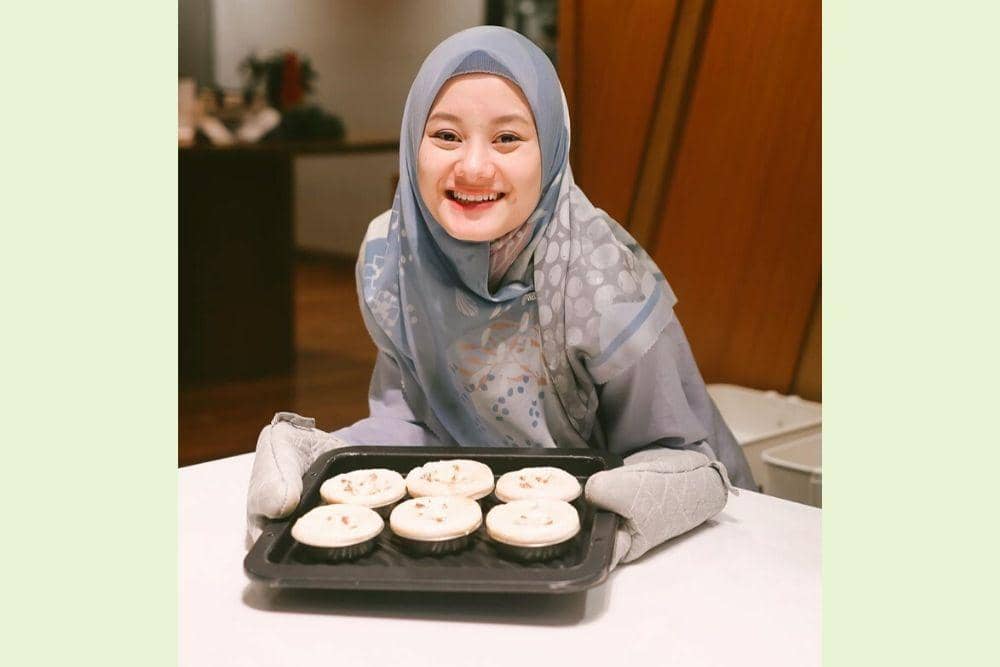 instagram.com/dindahw