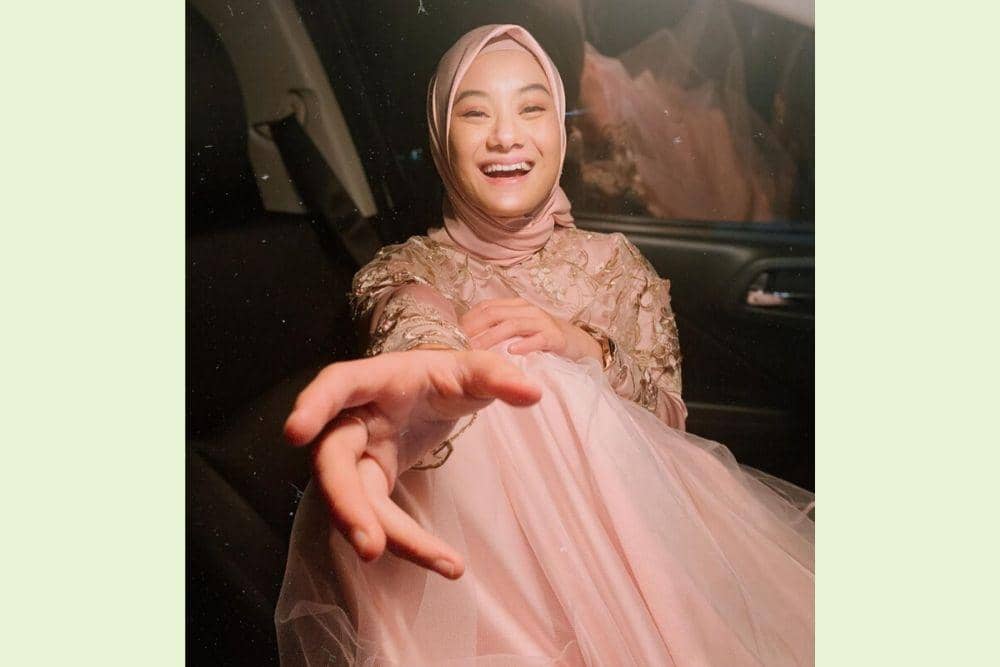 instagram.com/dindahw