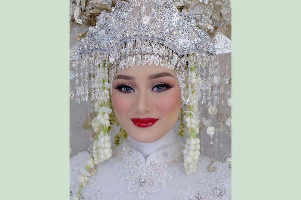 instagram.com/rezaazrumakeup