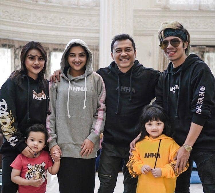 Instagram.com/aurelie.hermansyah