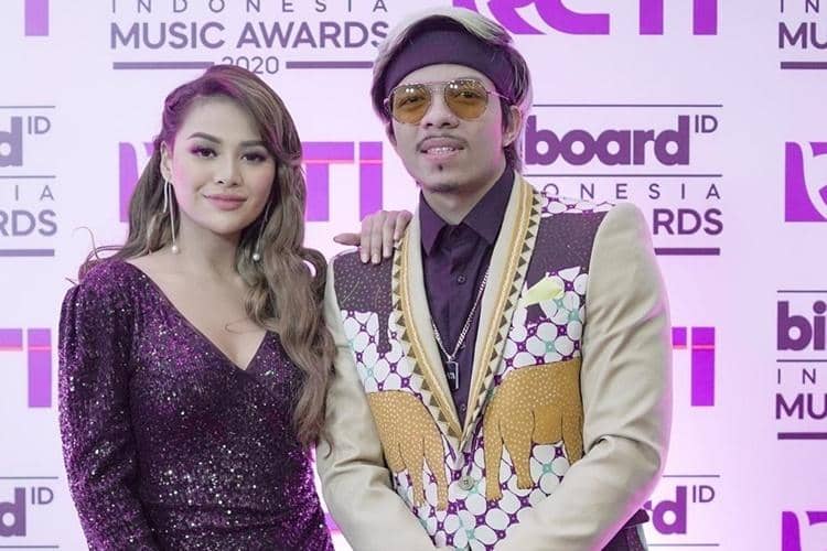 Instagram.com/aurelie.hermansyah