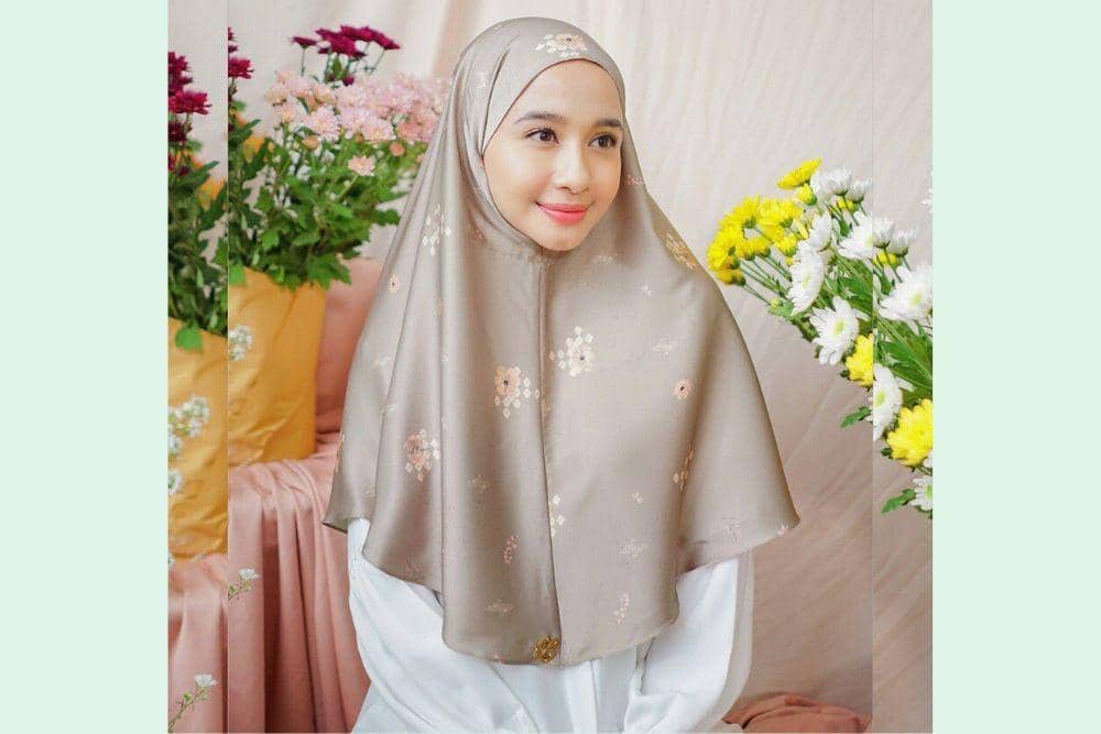 instagram.com/laudyacynthiabella