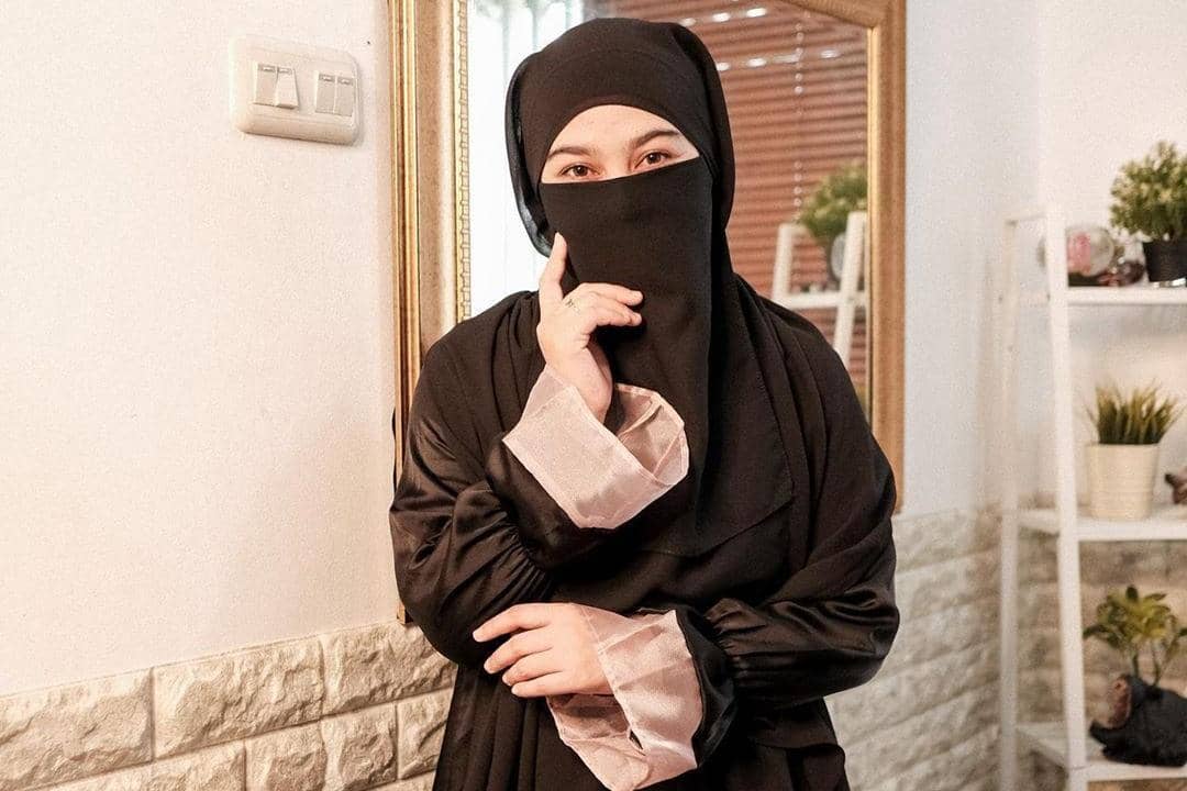 Instagram.com/wardahmaulina_