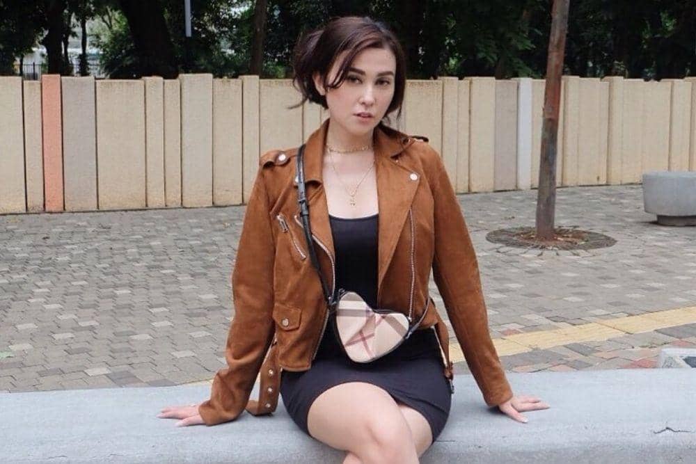 instagram.com/vicymelanie