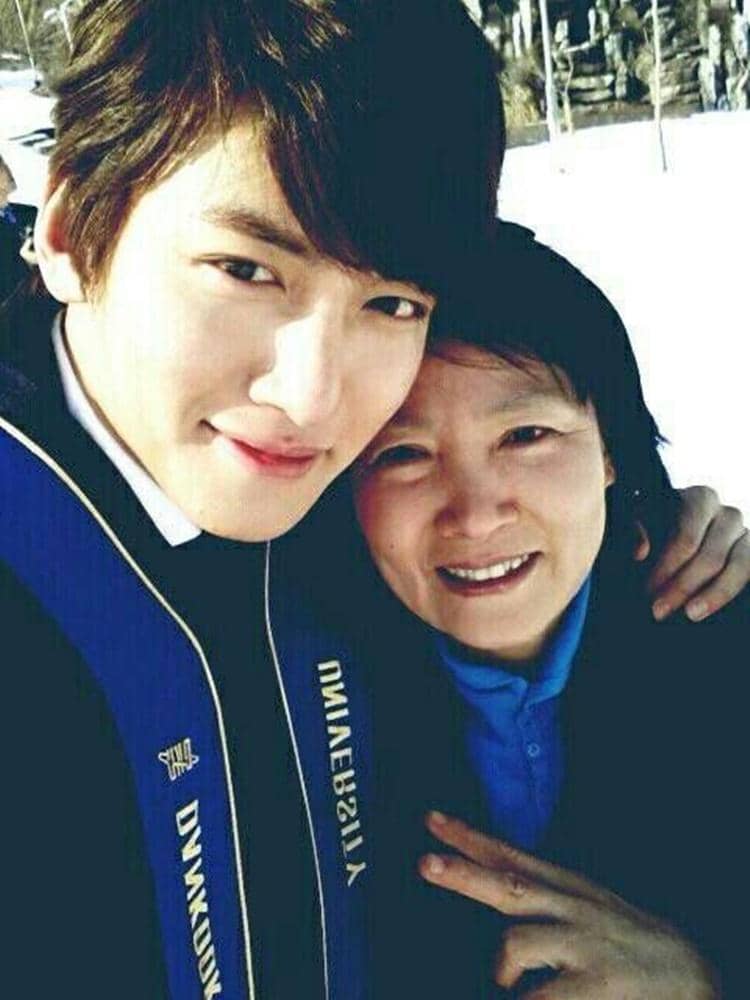 Instagram.com/jichangwook