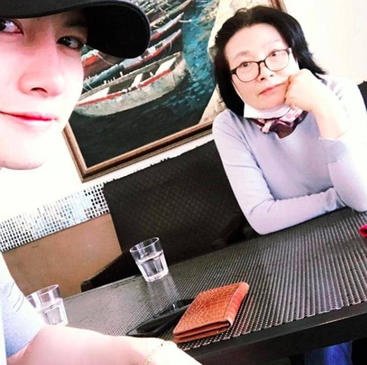 Instagram.com/jichangwook