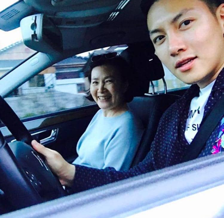 Instagram.com/jichangwook