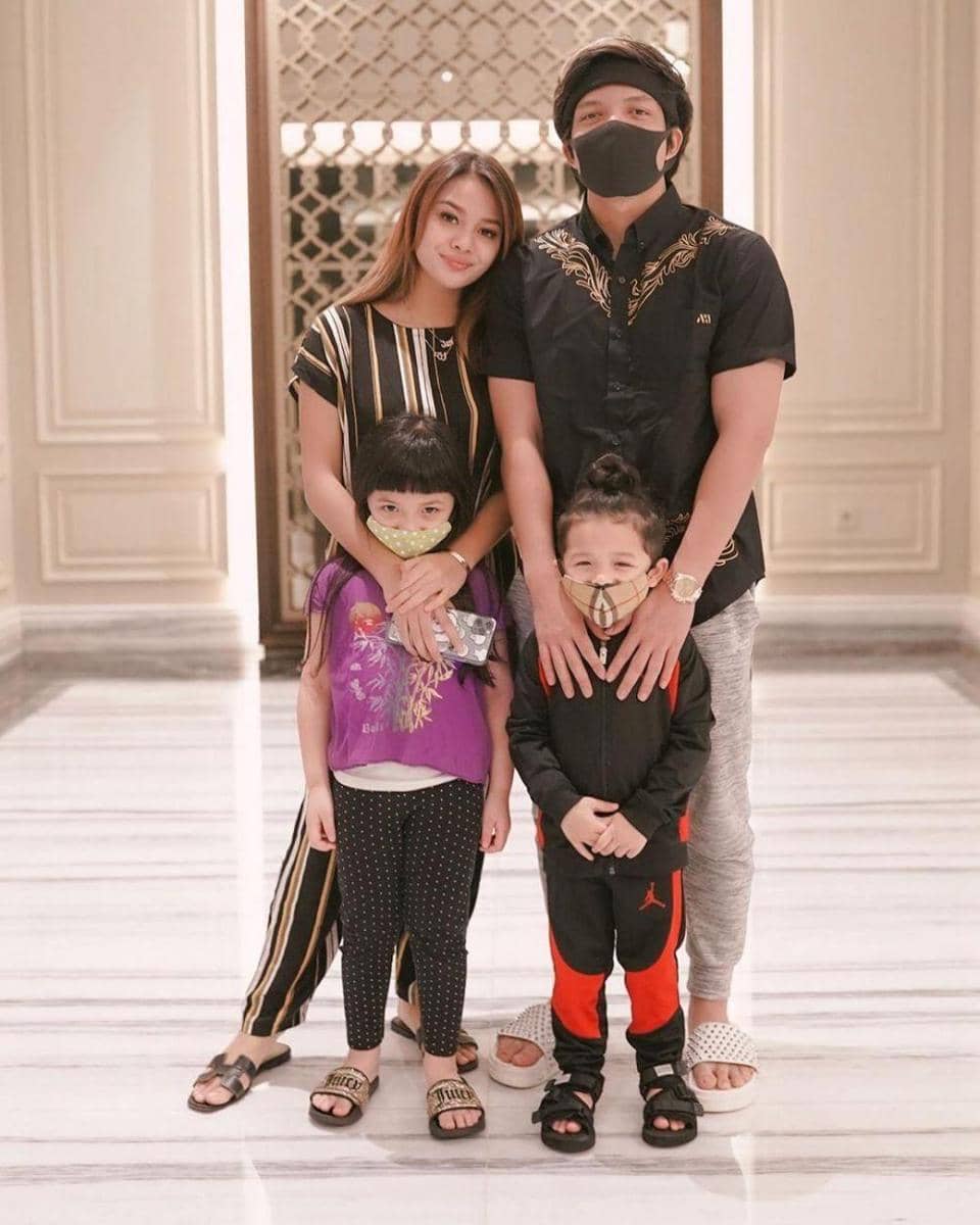 Instagram.com/aurelie.hermansyah