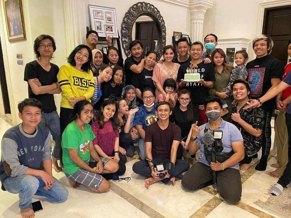 Instagram.com/aurelie.hermansyah