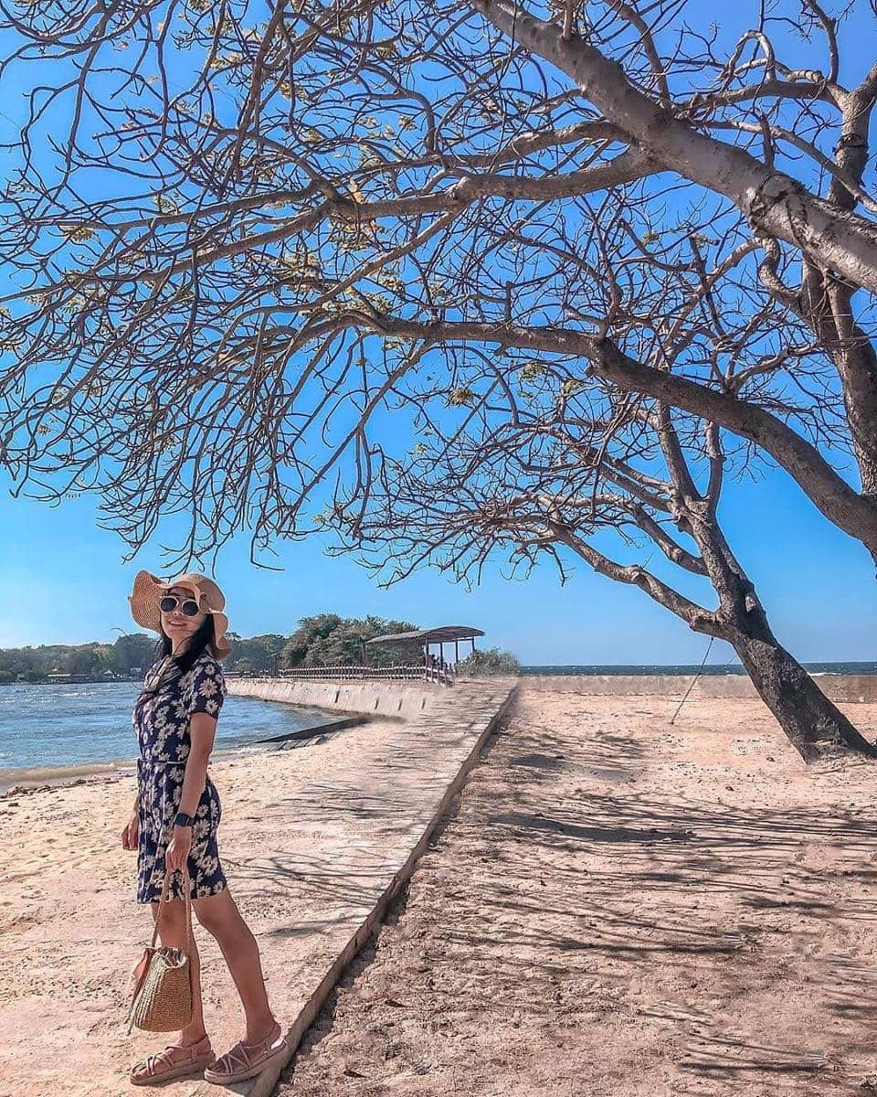 instagram.com/pulauseribuofficial