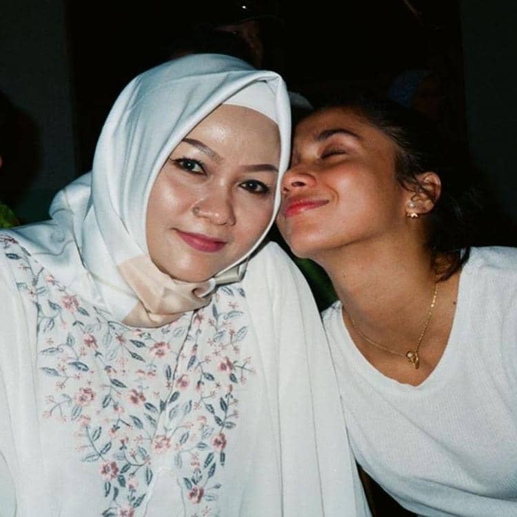 Instagram.com/aghninyhaque