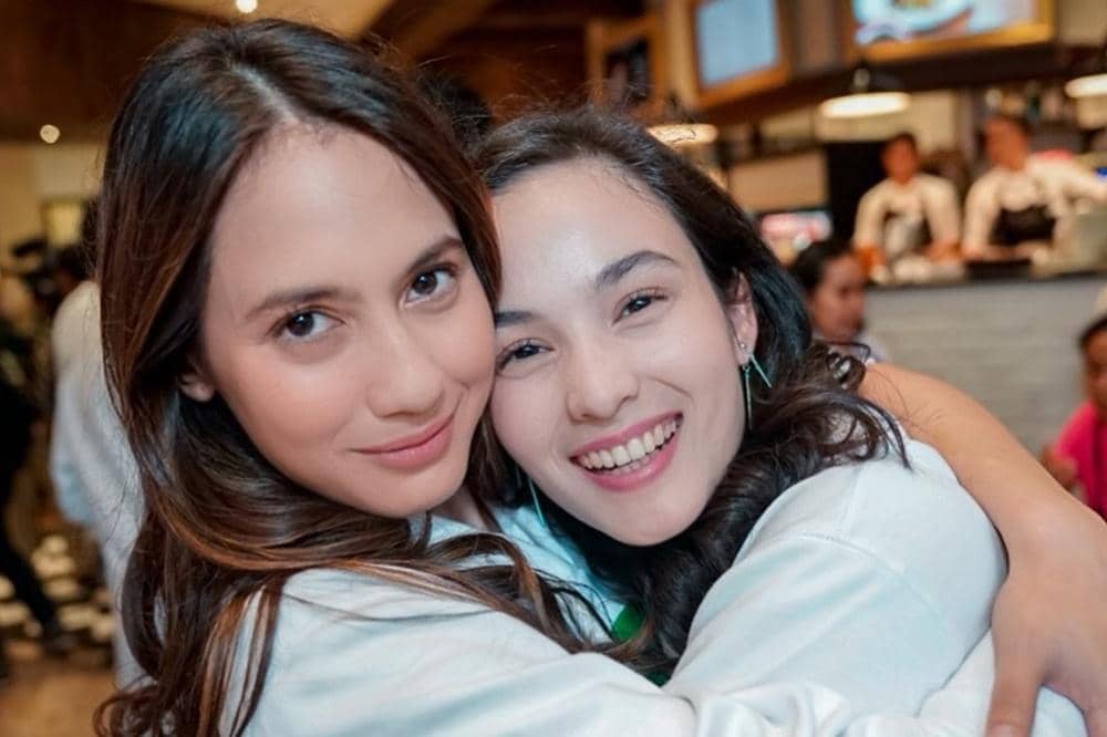 Instagram.com/pevpearce