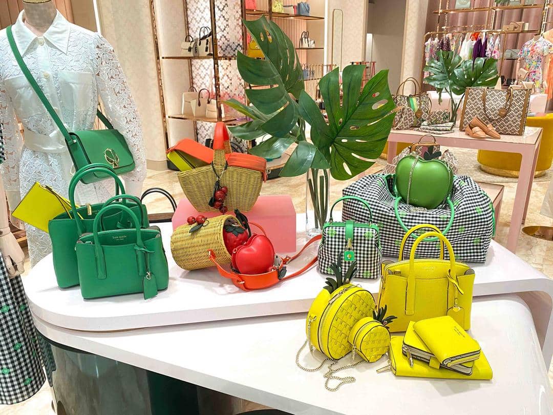 Dok. Kate Spade New York