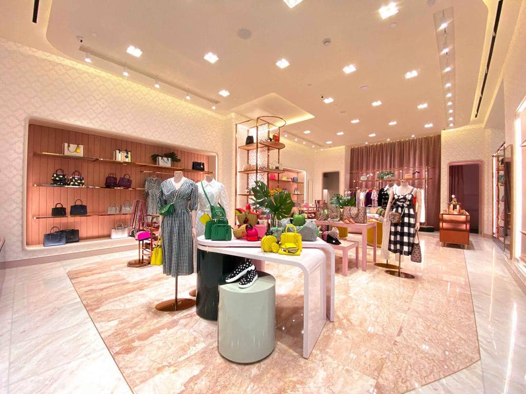 Dok. Kate Spade New York