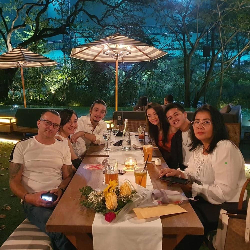 Instagram.com/domaniade