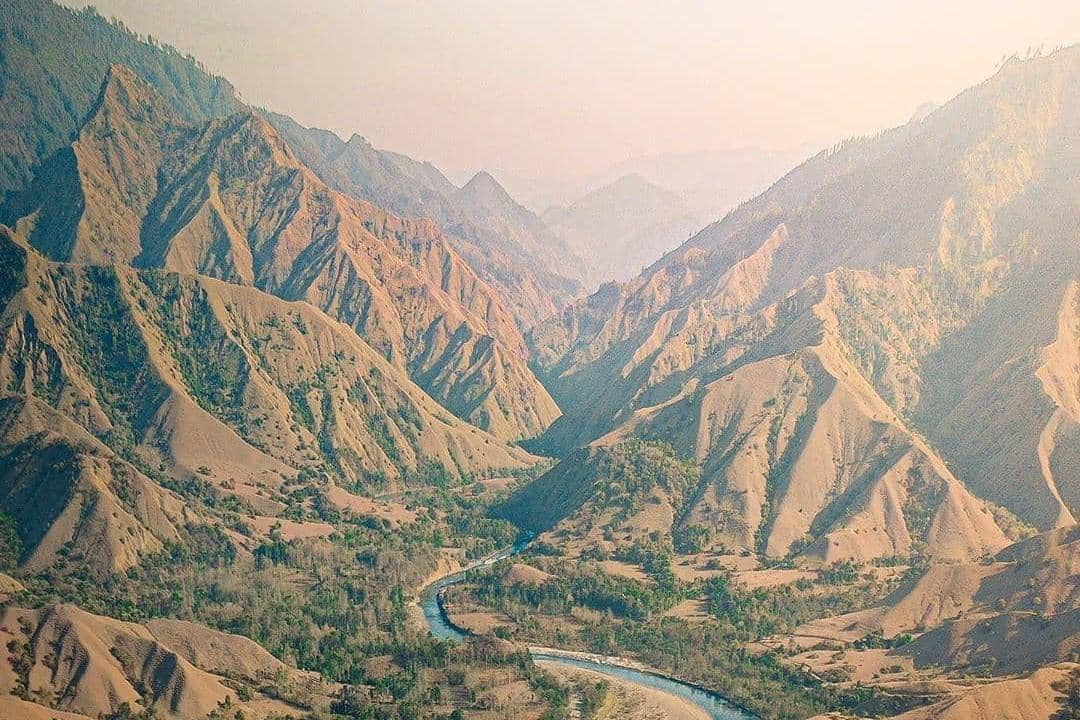 instagram.com/ giovanni_tendean