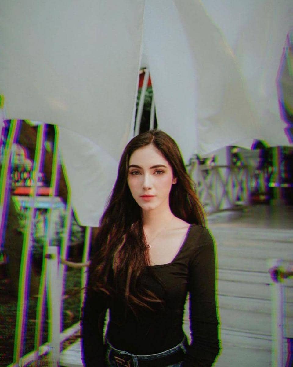 Instagram.com/syahralarez_new