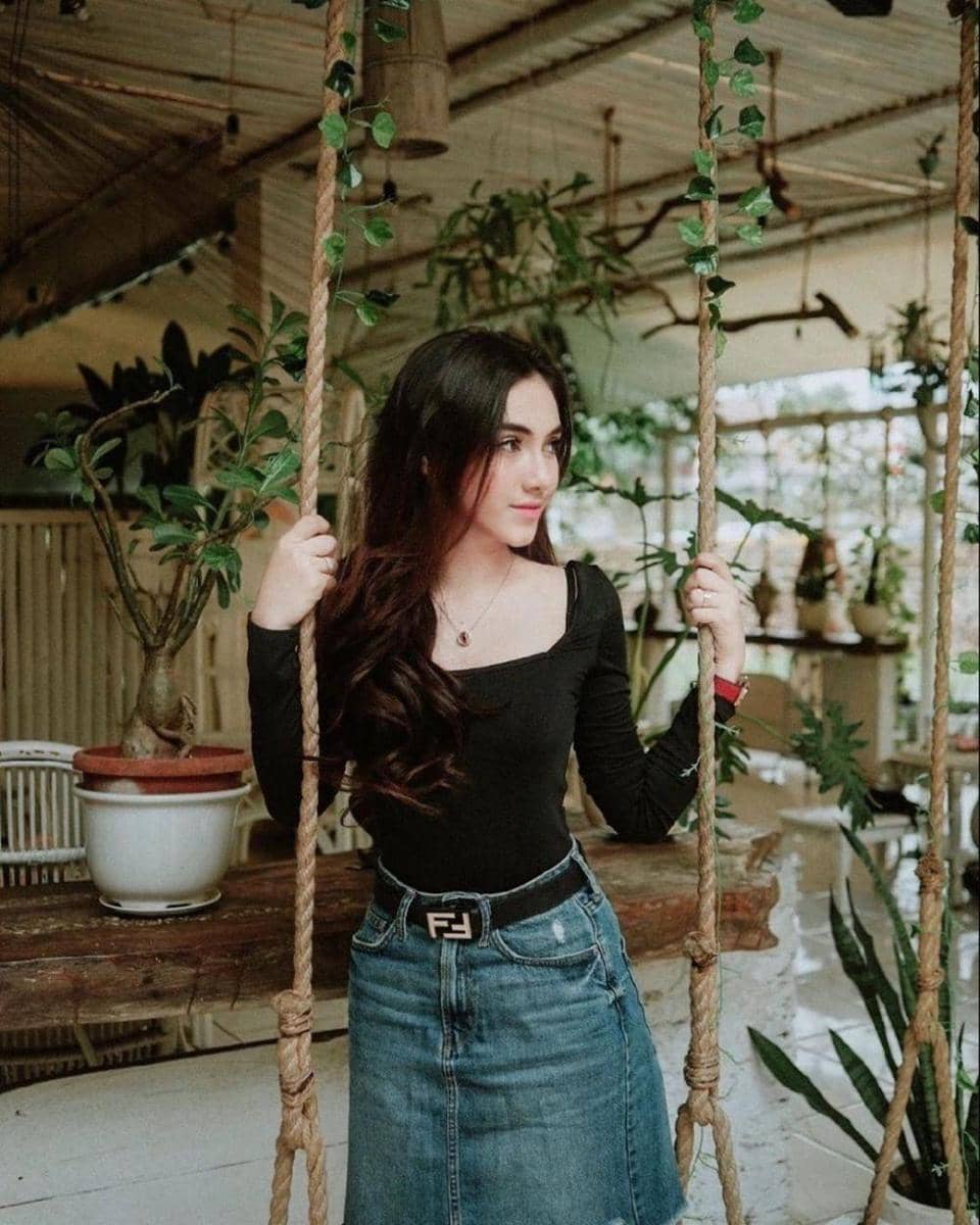 Instagram.com/syahralarez_new