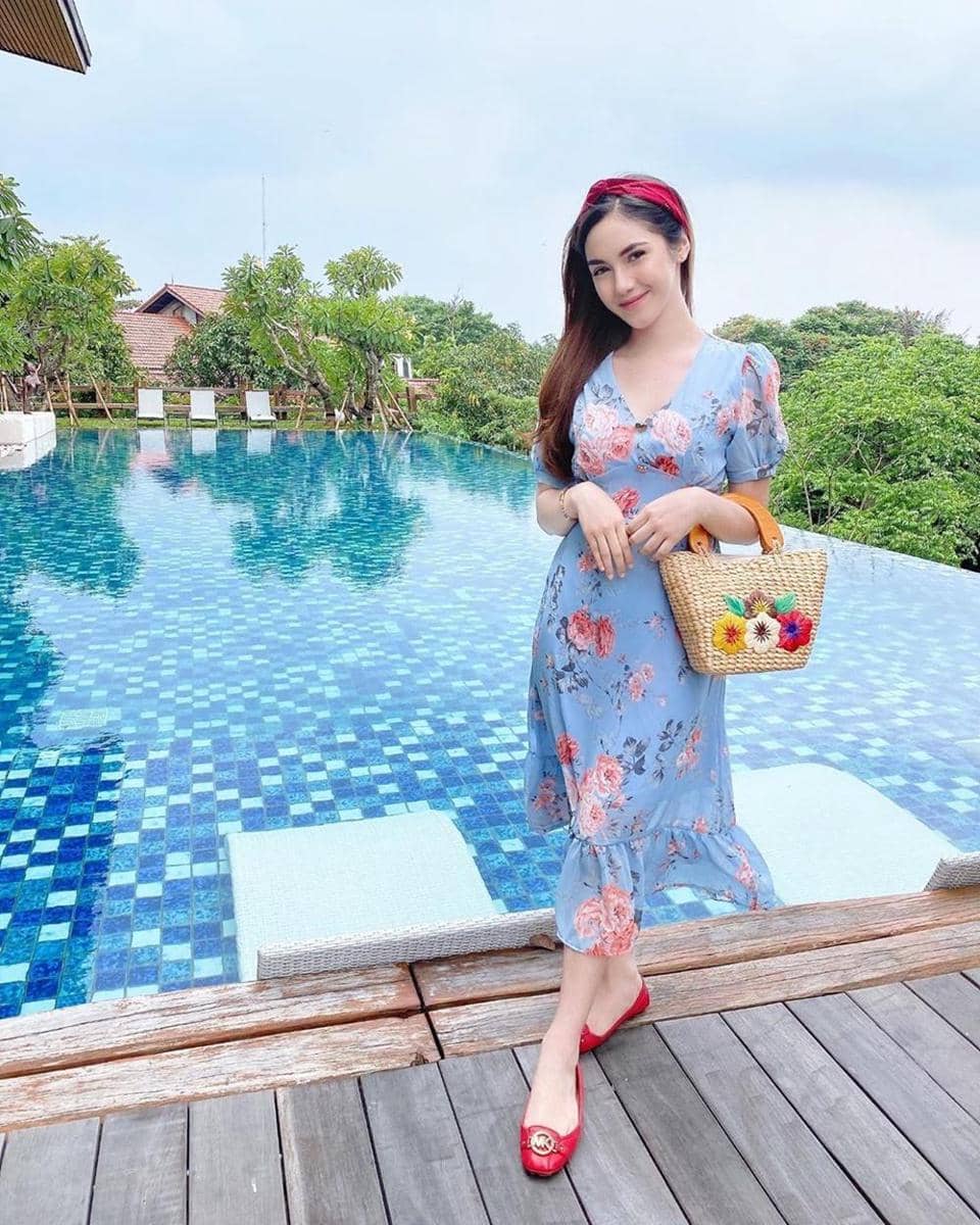 Instagram.com/syahralarez_new