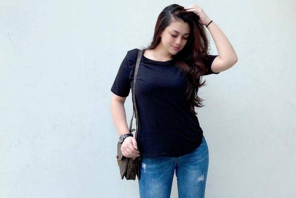 instagram.com/celine_evangelista