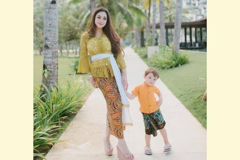 instagram.com/celine_evangelista