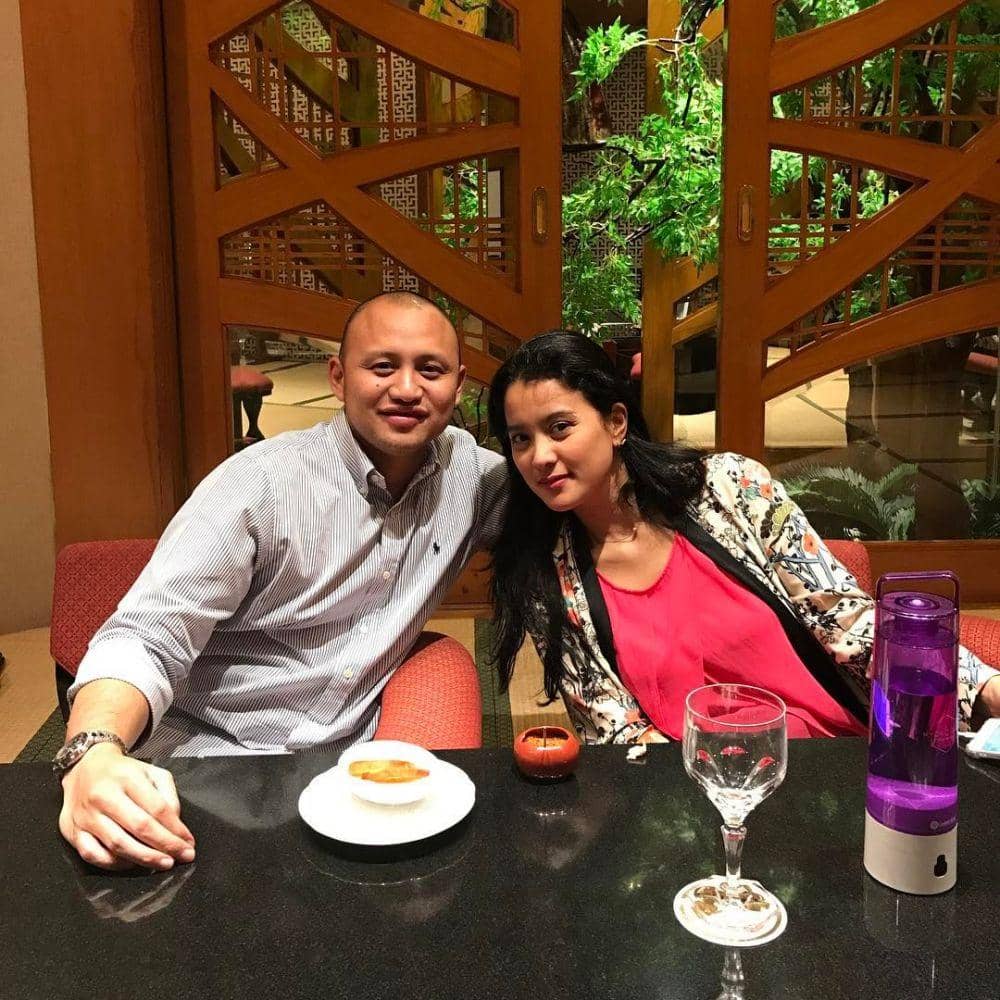 Instagram.com/anandamikola27