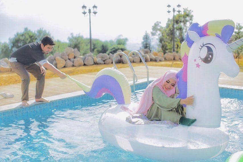 Instagram.com/apriljasmine85