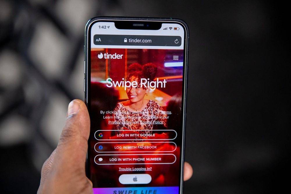 10 Tren penting di Tinder selama 2020, Gaya Kencan Sudah Berubah!