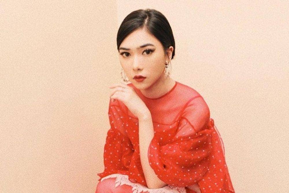 instagram.com/isyanasarasvati