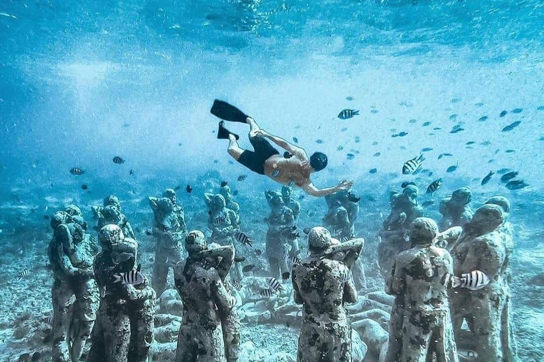 instagram.com/ kylemaxwell9