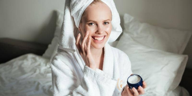 Untuk Kulit Berjerawat, Ini Dia 5 Tips yang Tepat Memilih Moisturizer
