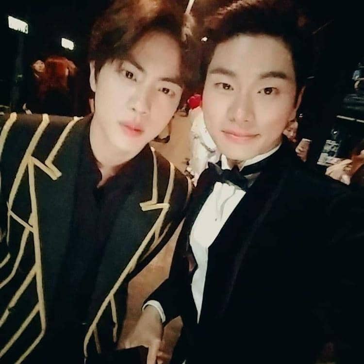 Instagram.com/luvlk89