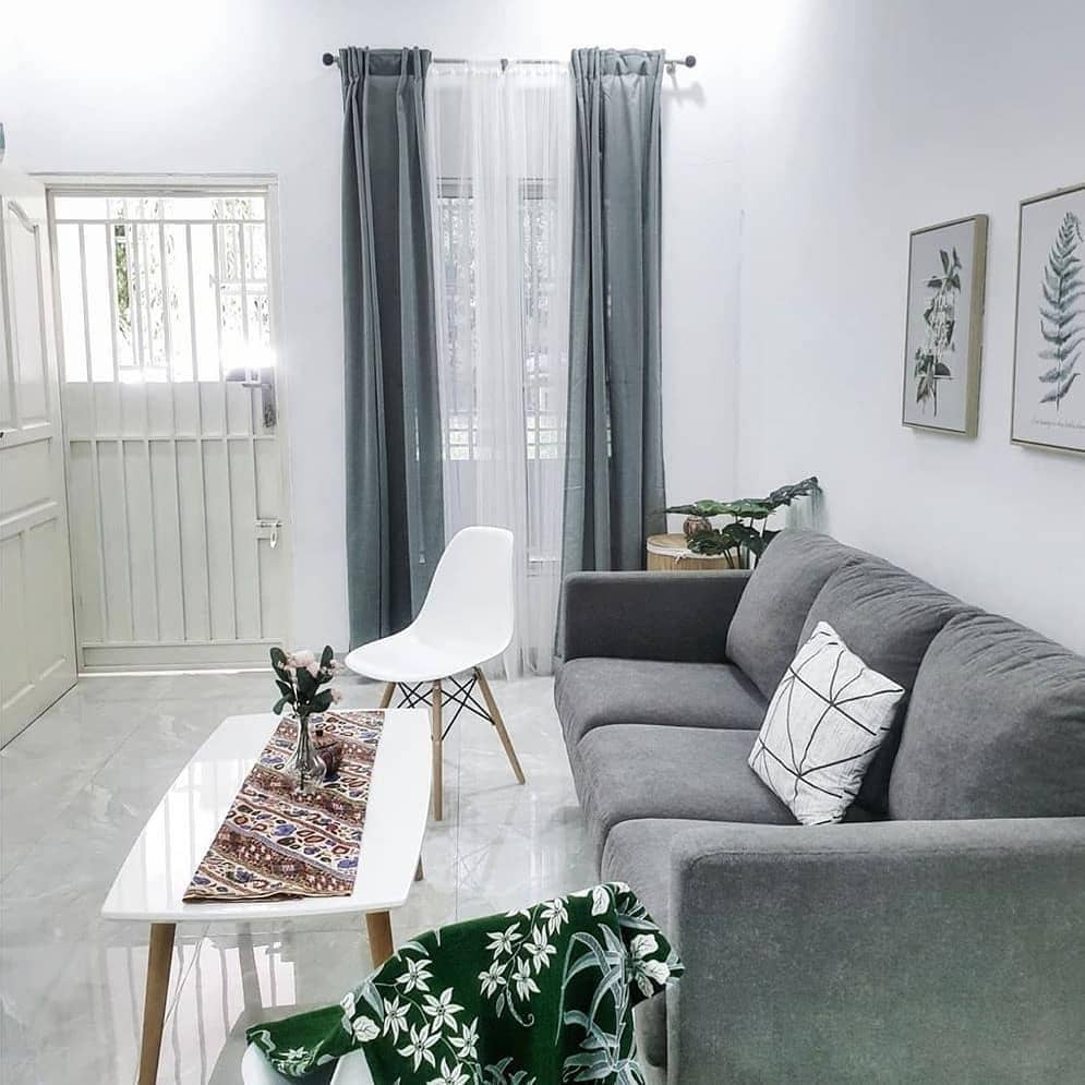 Instagram.com/momsathomee