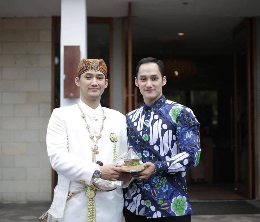 Instagram.com/adriansyah_martin