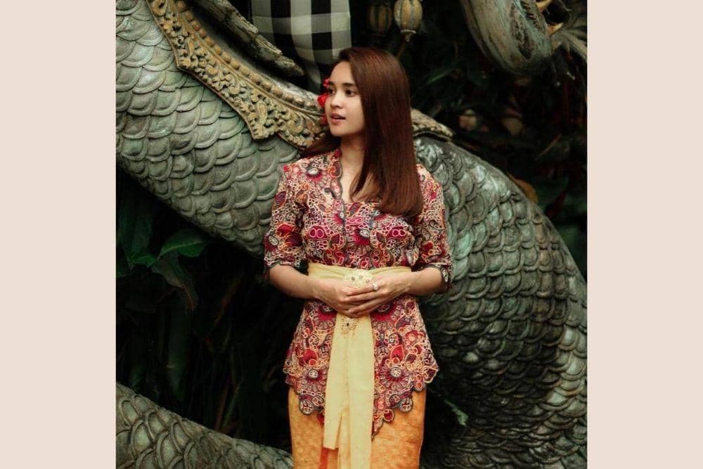 instagram.com/michelleziu