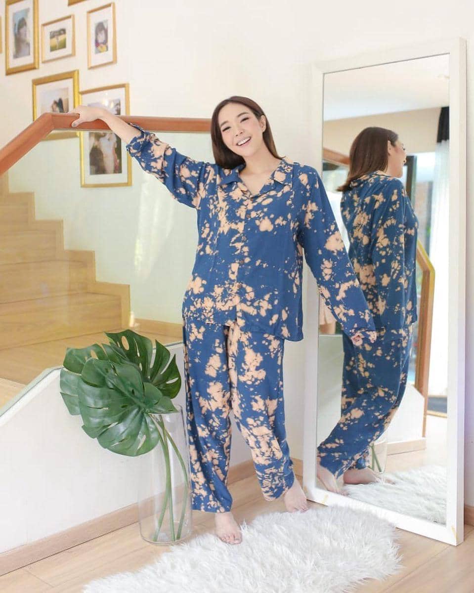 Instagram.com/gisel_la