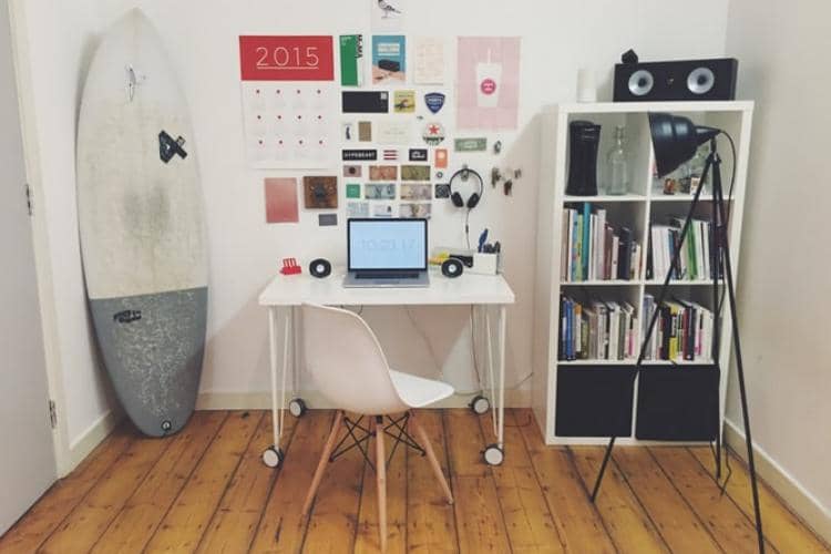 unsplash.com/@robertbye