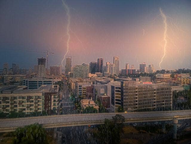 unsplash.com/ChristopherLorenzo