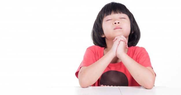 7 Macam Doa Makan dalam Agama Kristen untuk Diajarkan pada Anak