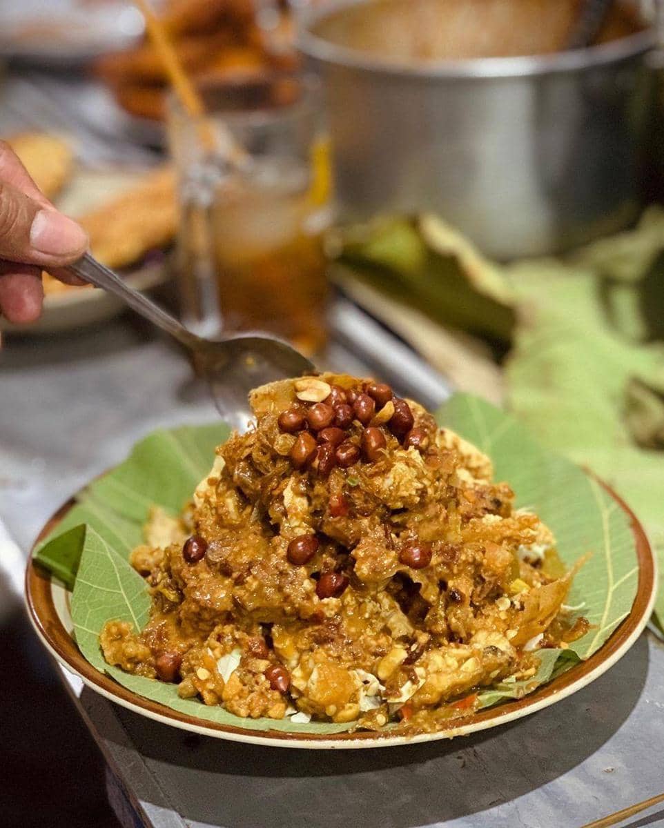 instagram.com/ cecerembangkuliner