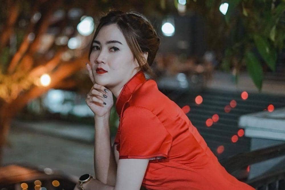 instagram.com/nellakharisma