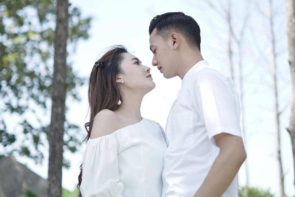 Instagram.com/nellakharisma