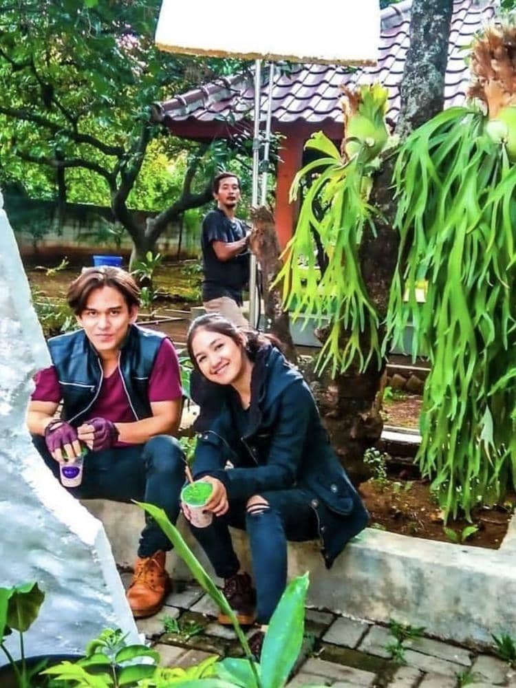 Instagram.com/azofsyifaa